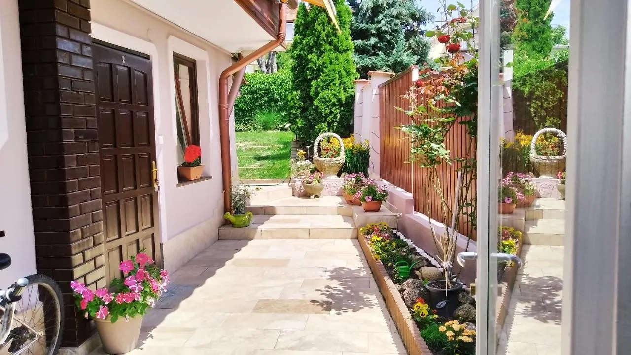 Csobogo Vendeghaz Apartment Eger